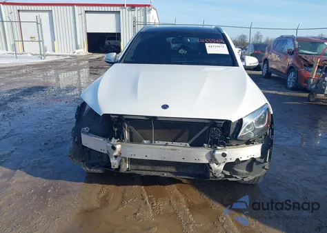 2019 Mercedes-Benz Glc 300 4Matic from USA, damaged, VIN WDC0G4KB3KF639078